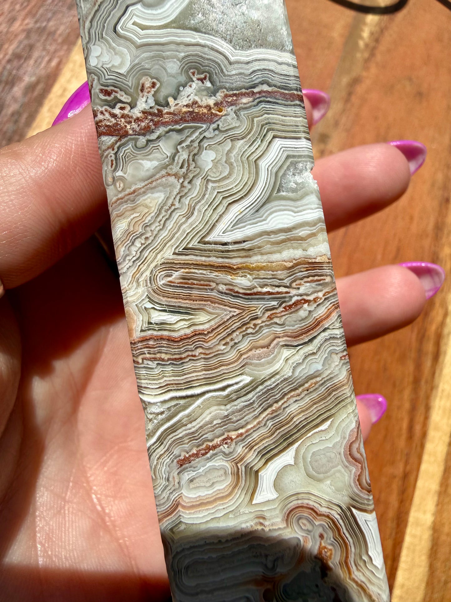 CRAZY LACE AGATE TOWER