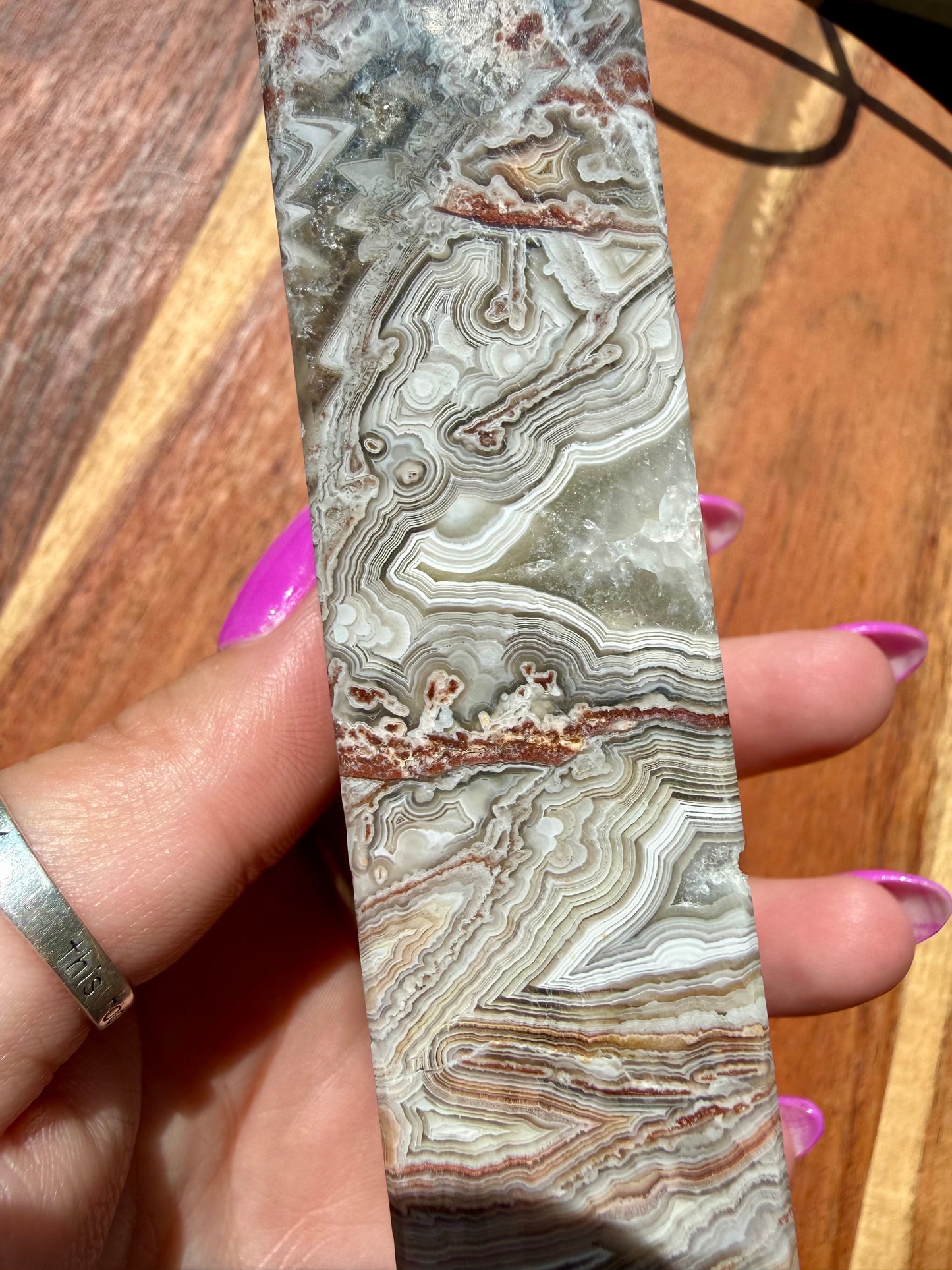 CRAZY LACE AGATE TOWER