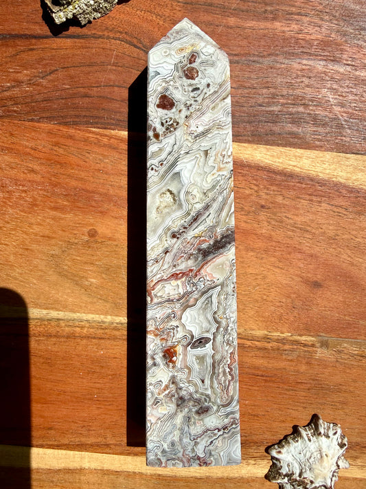 CRAZY LACE AGATE TOWER