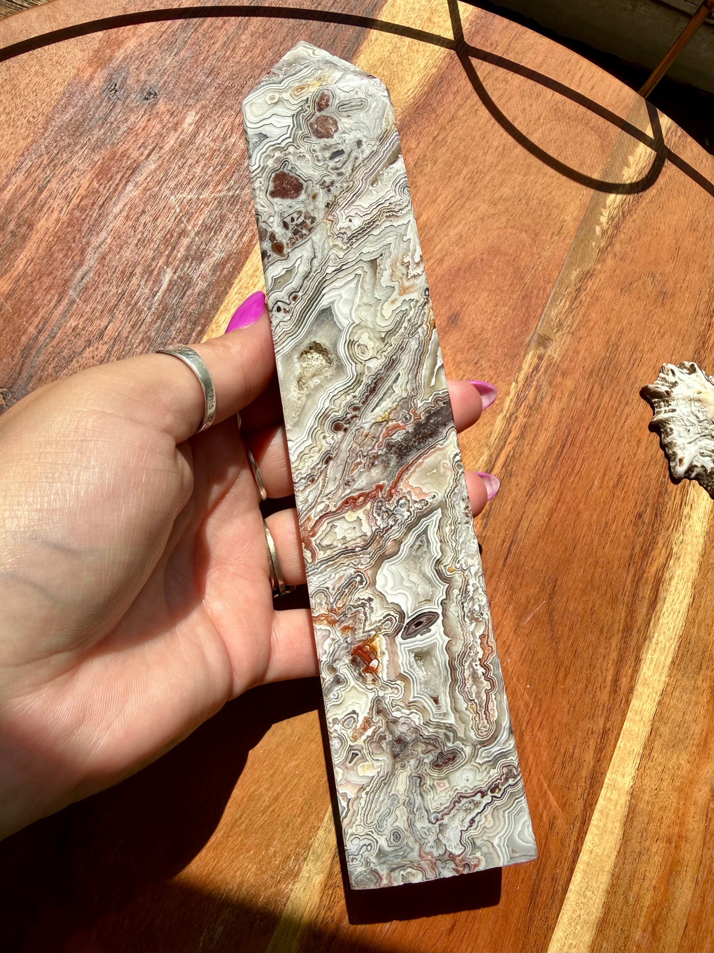 CRAZY LACE AGATE TOWER