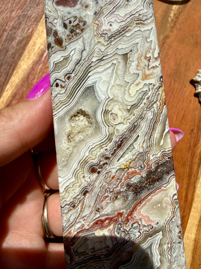 CRAZY LACE AGATE TOWER