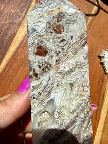 CRAZY LACE AGATE TOWER