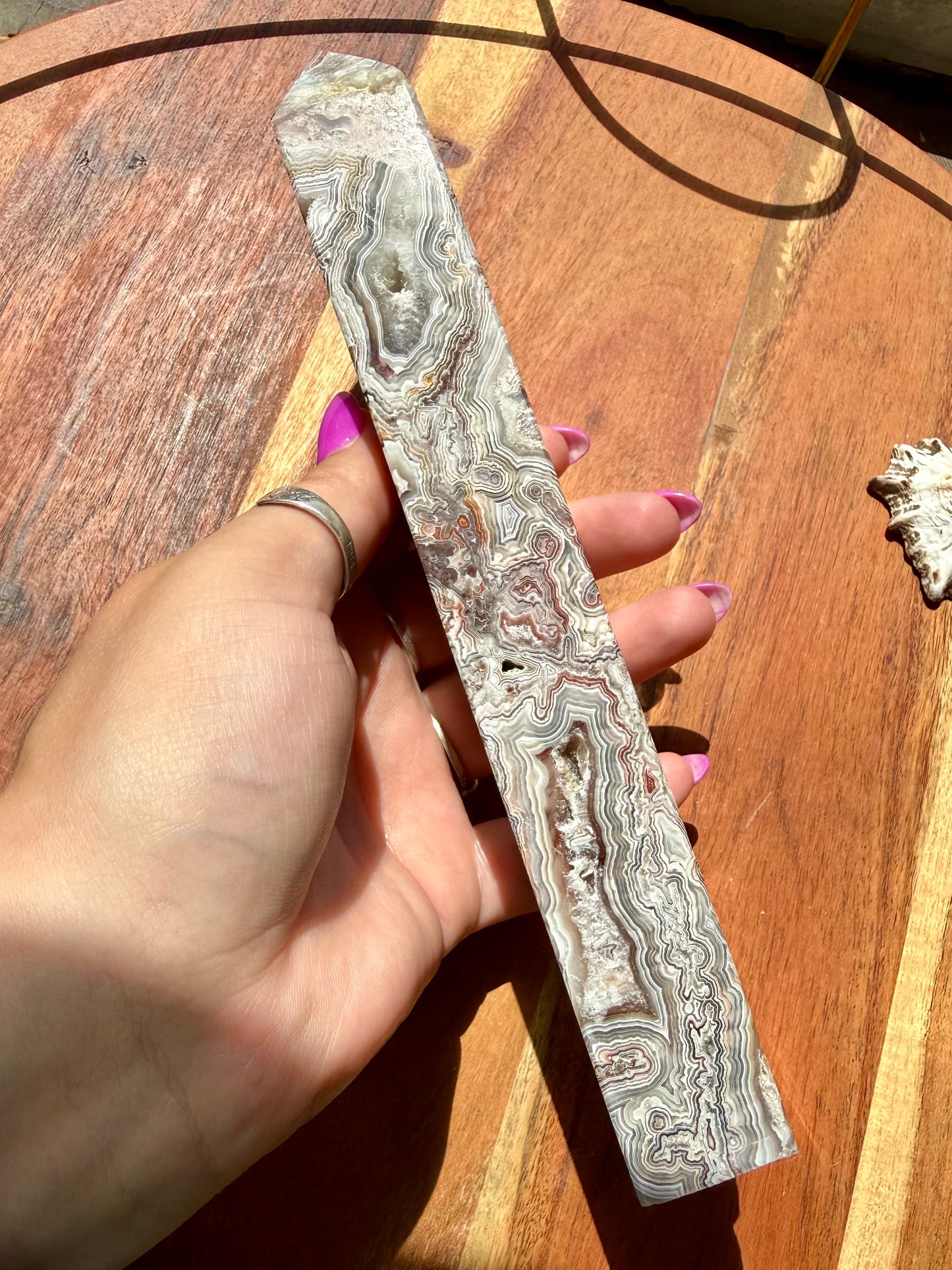 CRAZY LACE AGATE TOWER