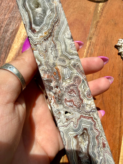 CRAZY LACE AGATE TOWER