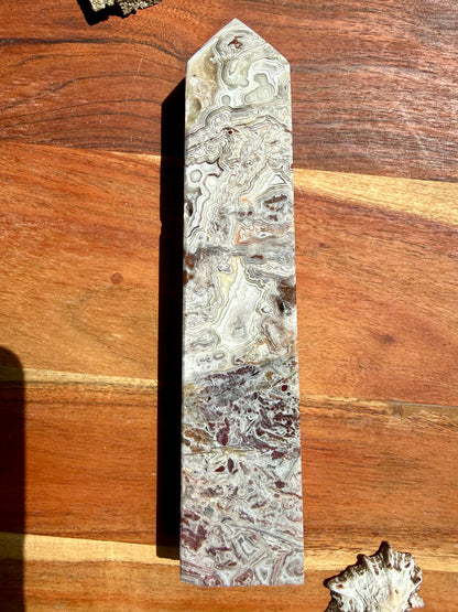 CRAZY LACE AGATE TOWER