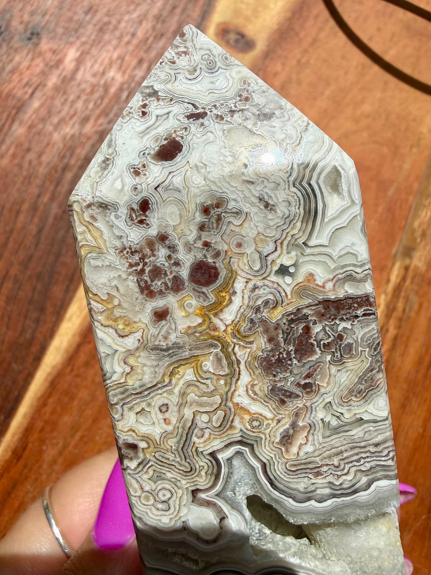 CRAZY LACE AGATE TOWER