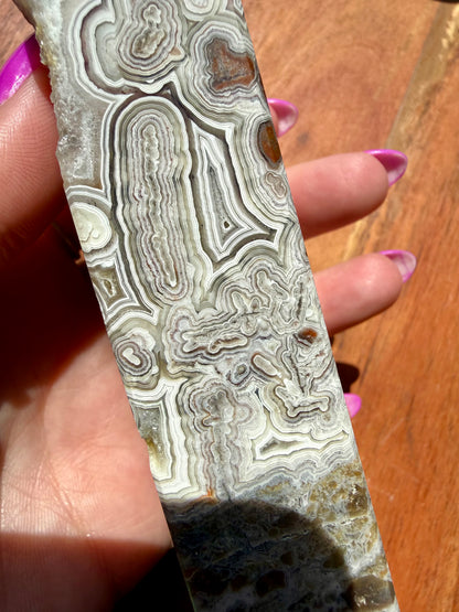 CRAZY LACE AGATE TOWER