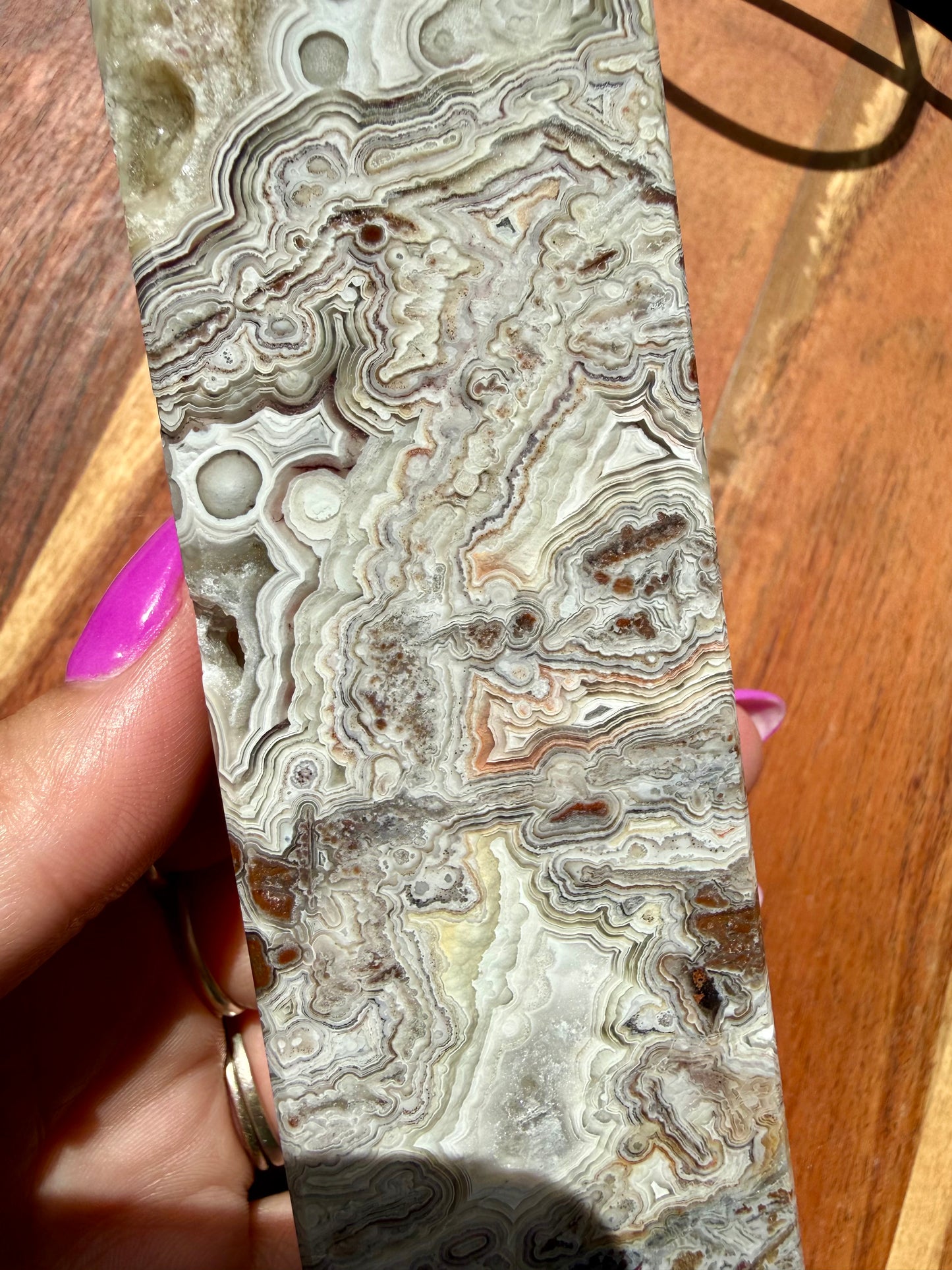 CRAZY LACE AGATE TOWER