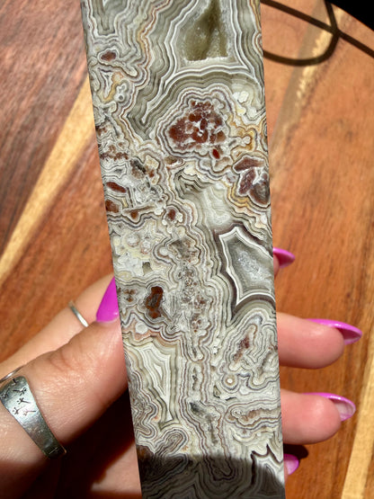 CRAZY LACE AGATE TOWER