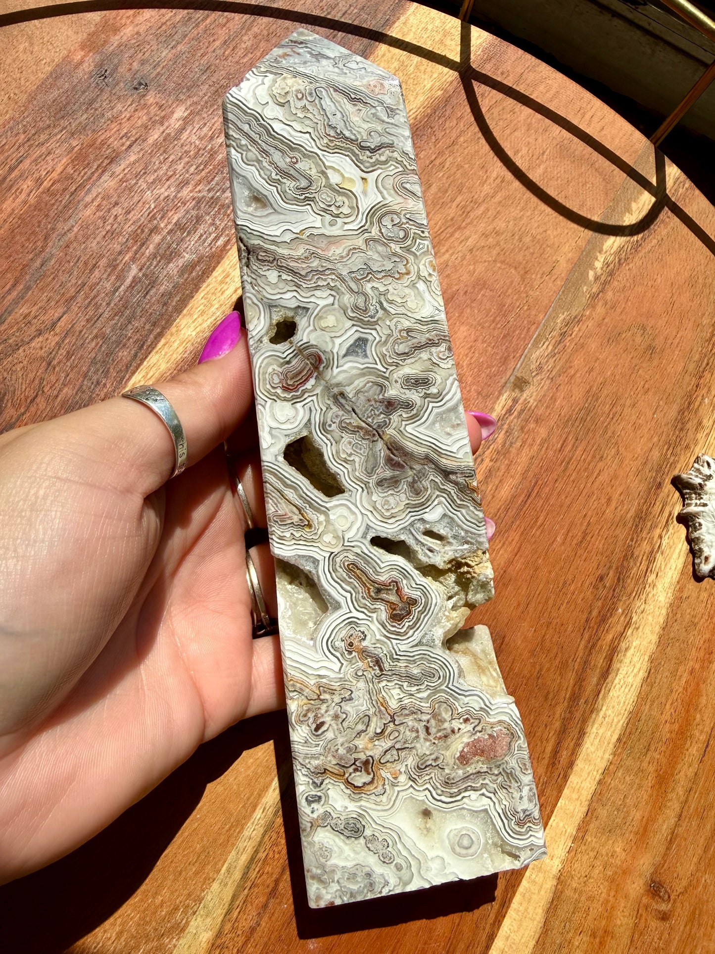CRAZY LACE AGATE TOWER