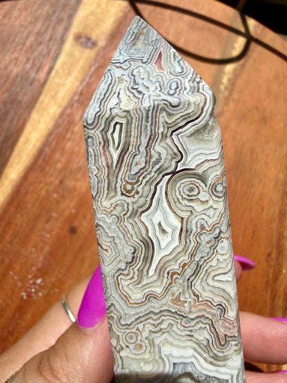 CRAZY LACE AGATE TOWER
