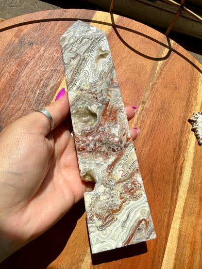 CRAZY LACE AGATE TOWER
