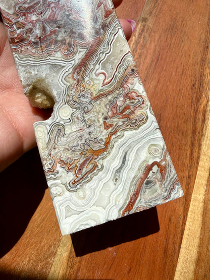 CRAZY LACE AGATE TOWER