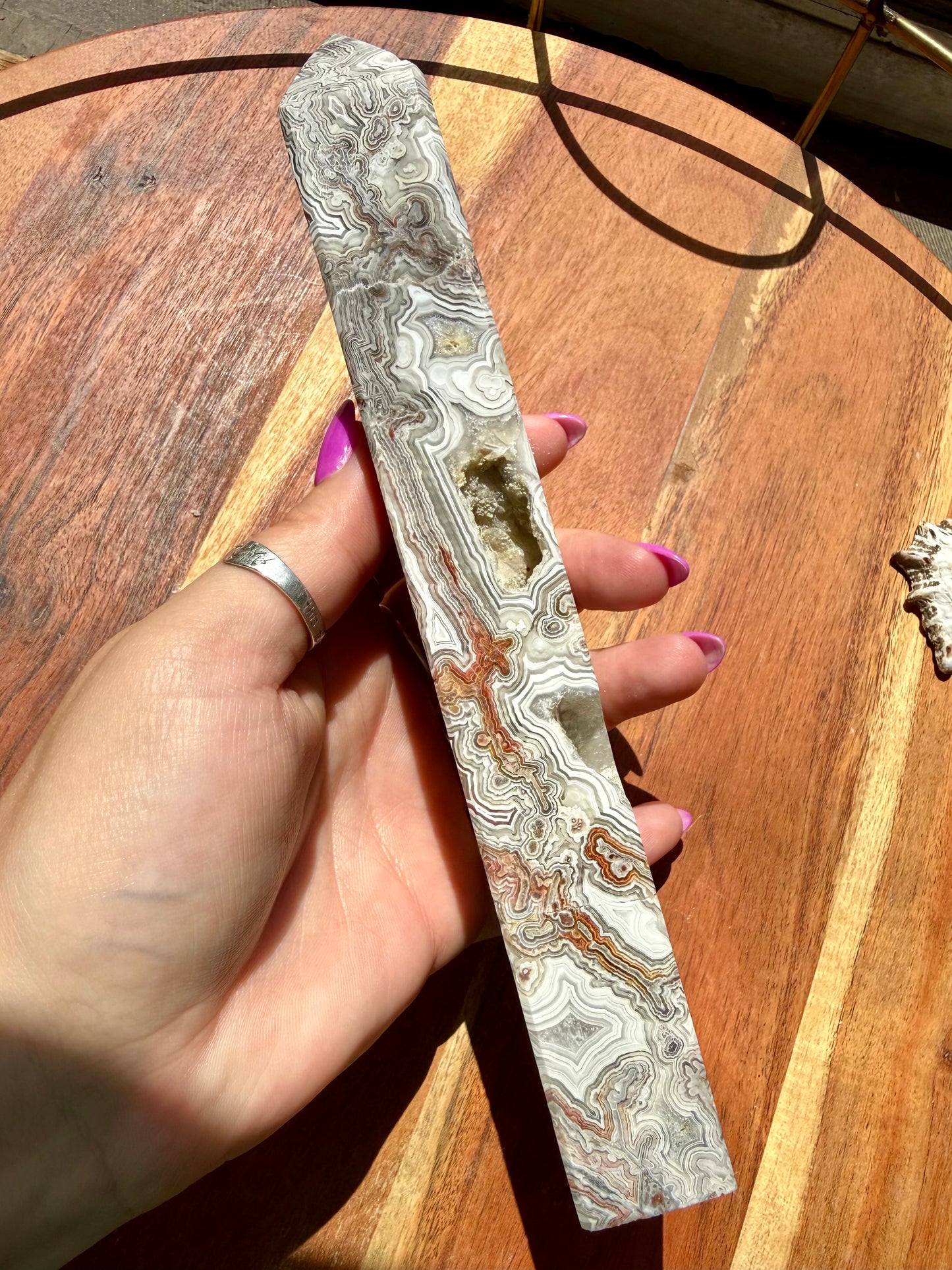 CRAZY LACE AGATE TOWER