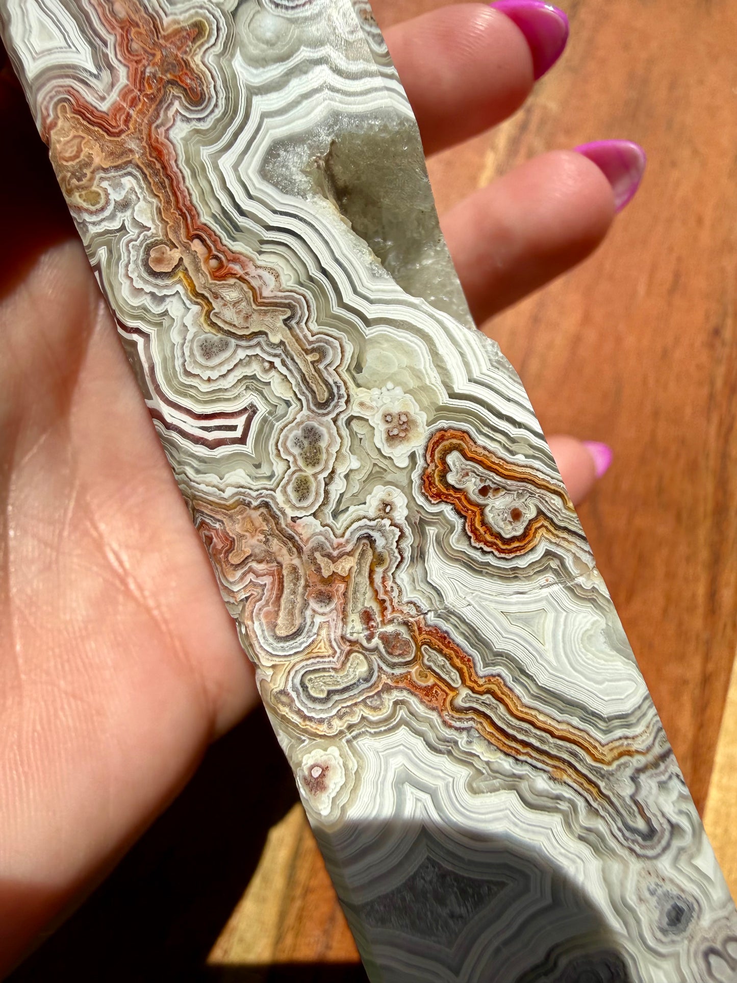 CRAZY LACE AGATE TOWER