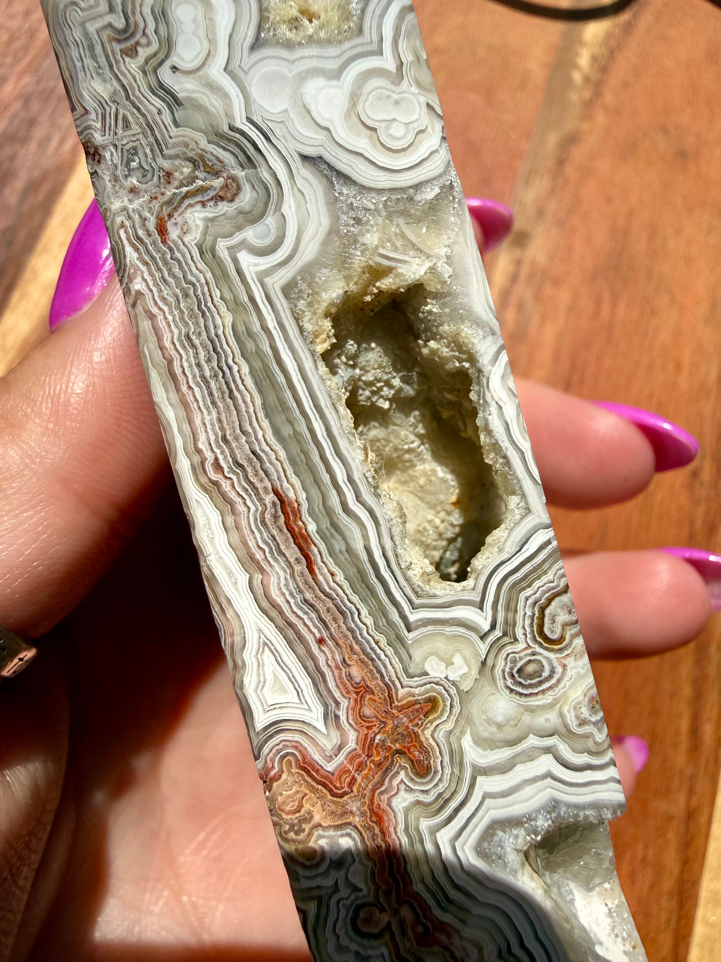 CRAZY LACE AGATE TOWER