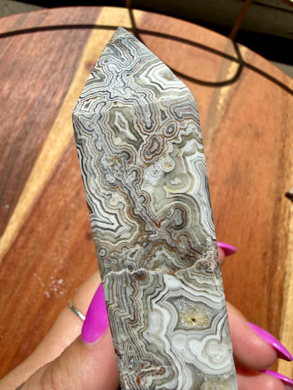 CRAZY LACE AGATE TOWER