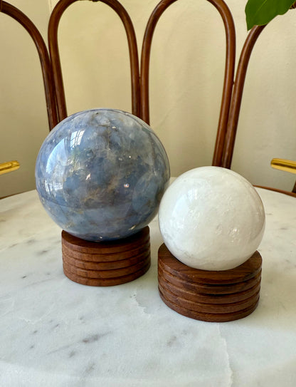 VINTAGE WOODEN SPHERE STANDS WITH ENGRAVED LINES