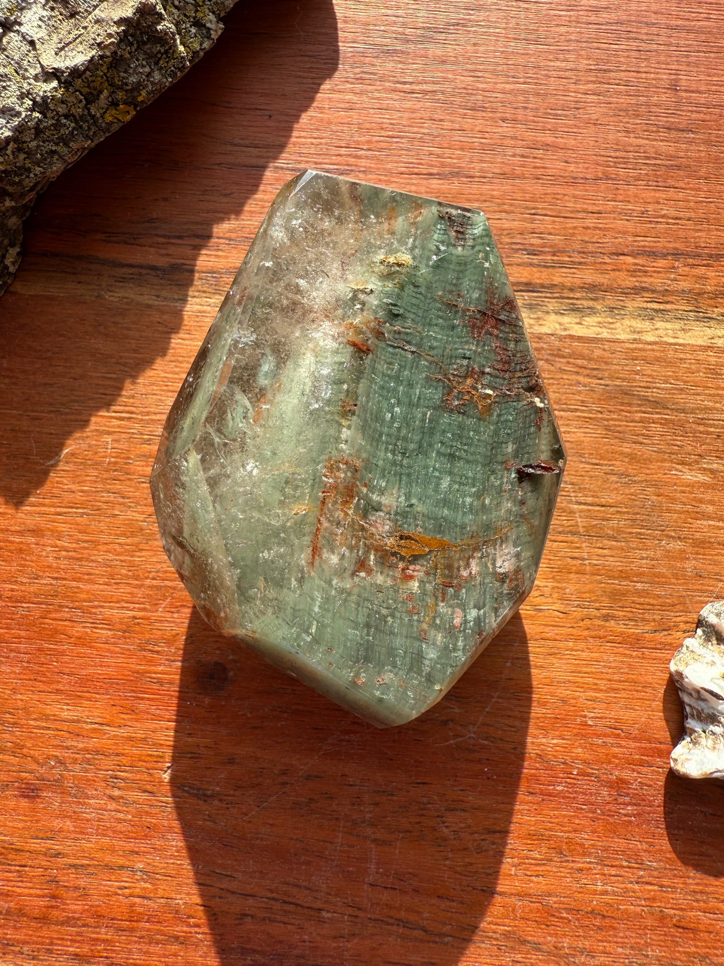 GARDEN QUARTZ FREEFORM