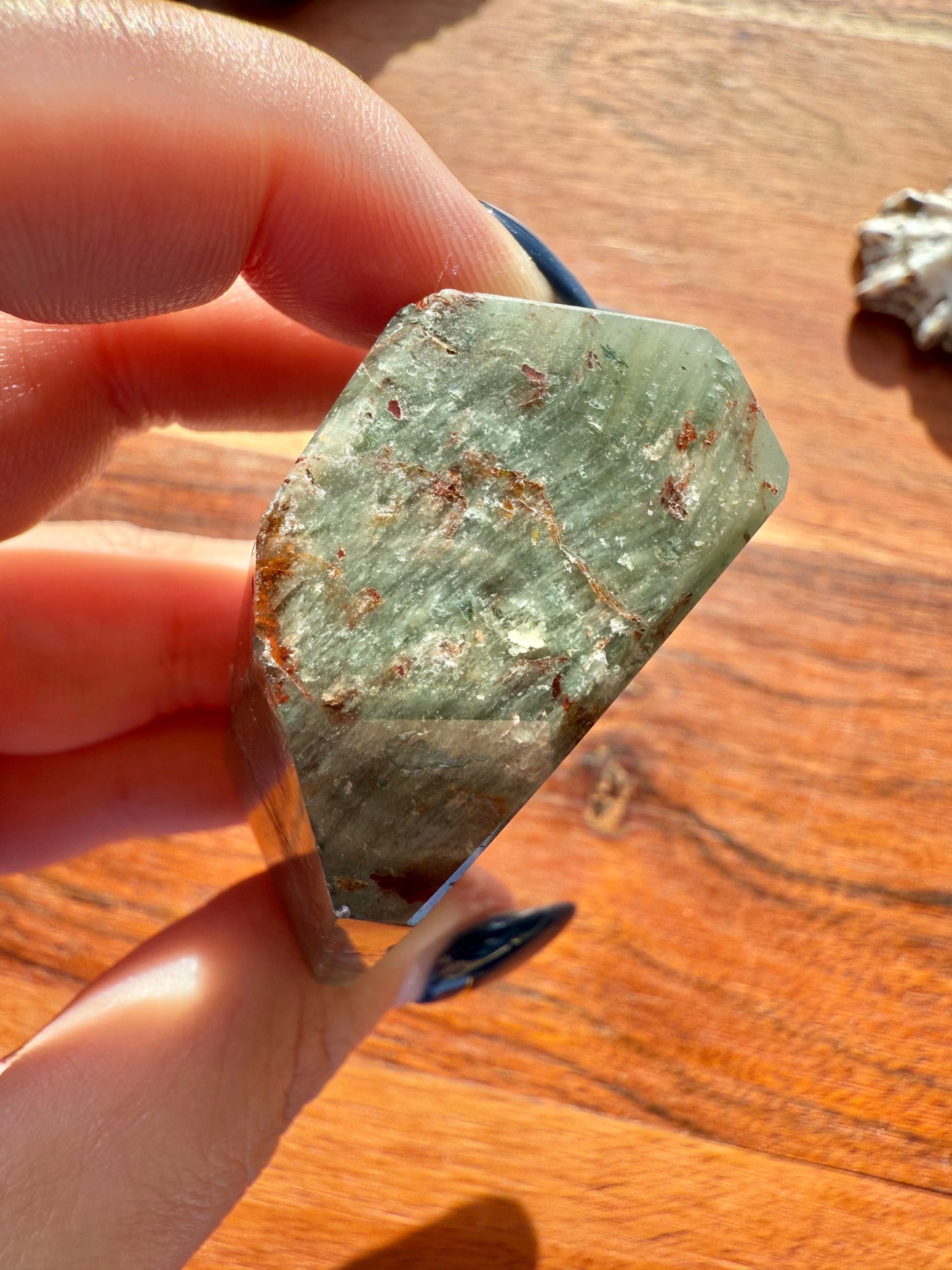 GARDEN QUARTZ FREEFORM