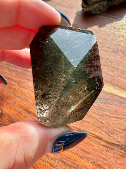 GARDEN QUARTZ FREEFORM