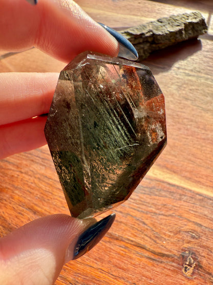 GARDEN QUARTZ FREEFORM