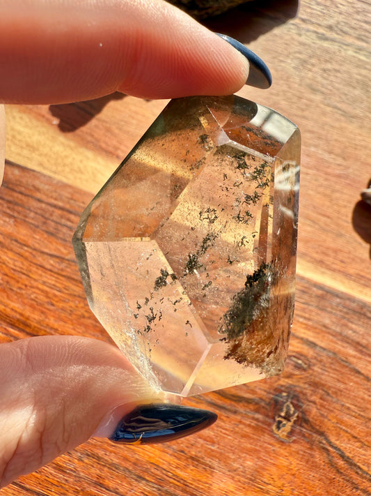 GARDEN QUARTZ FREEFORM