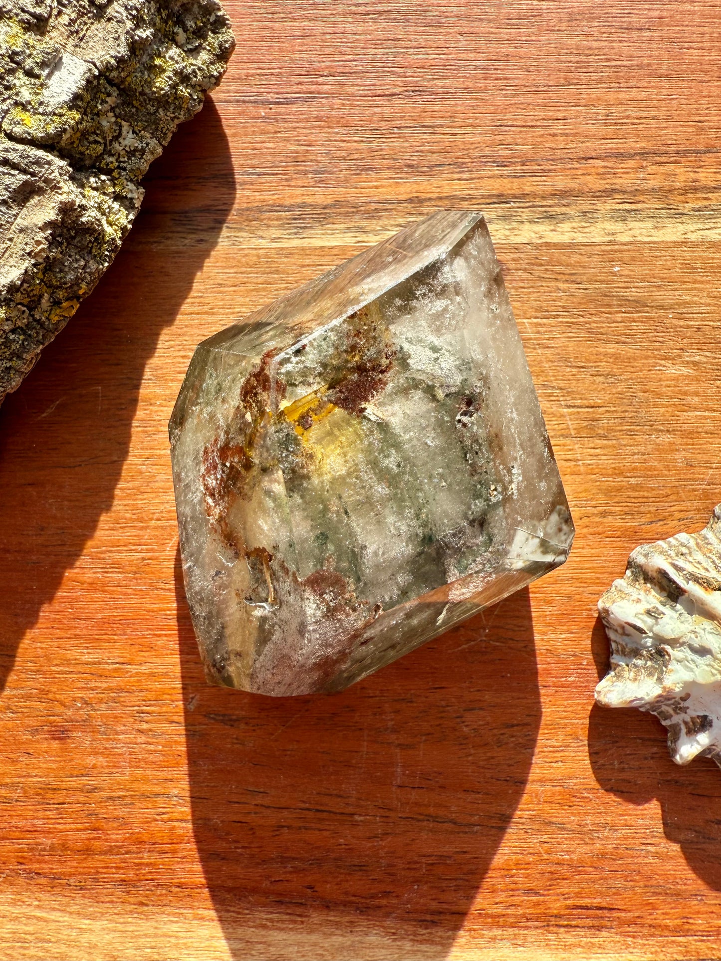 GARDEN QUARTZ FREEFORM