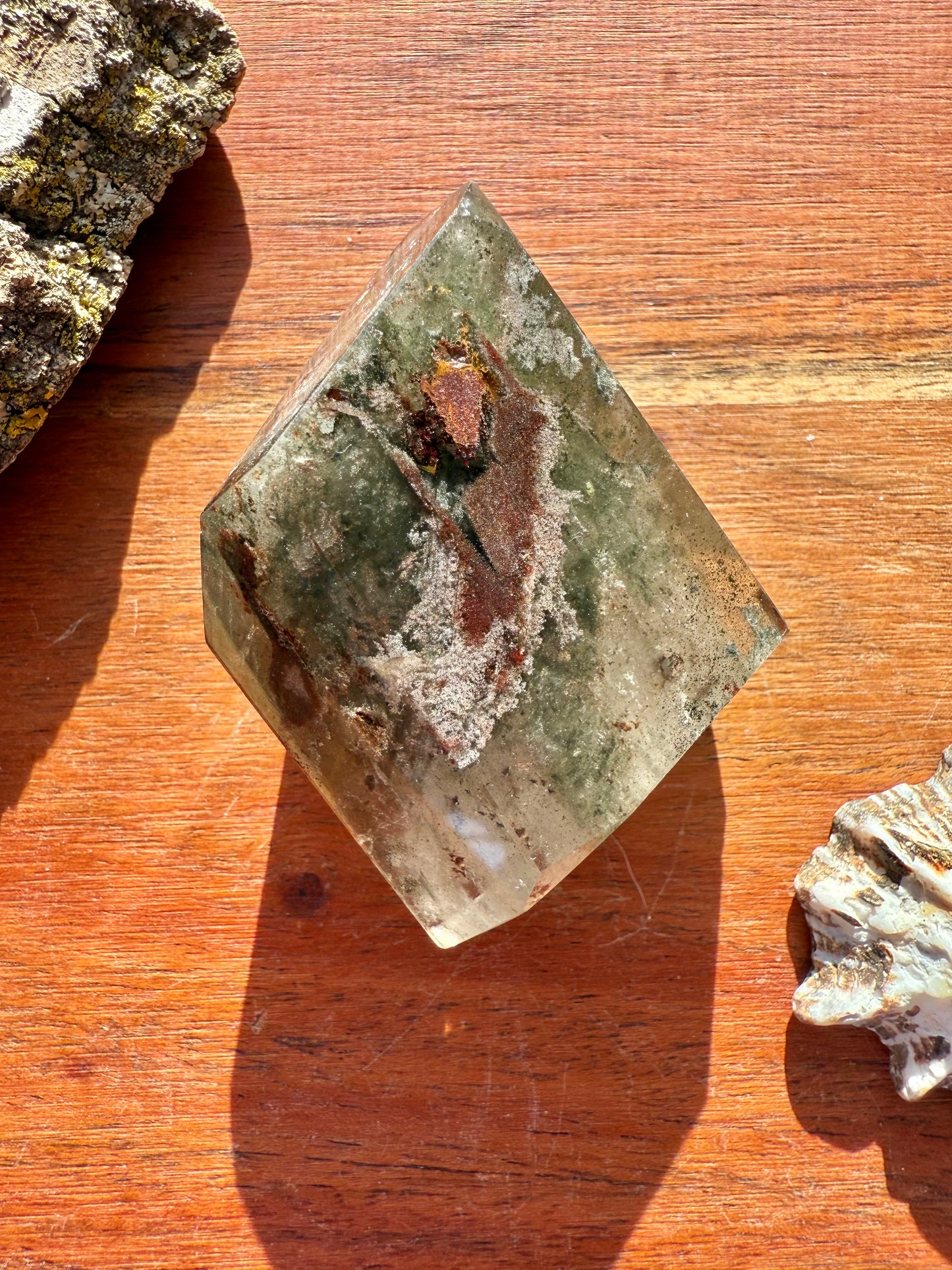 GARDEN QUARTZ FREEFORM