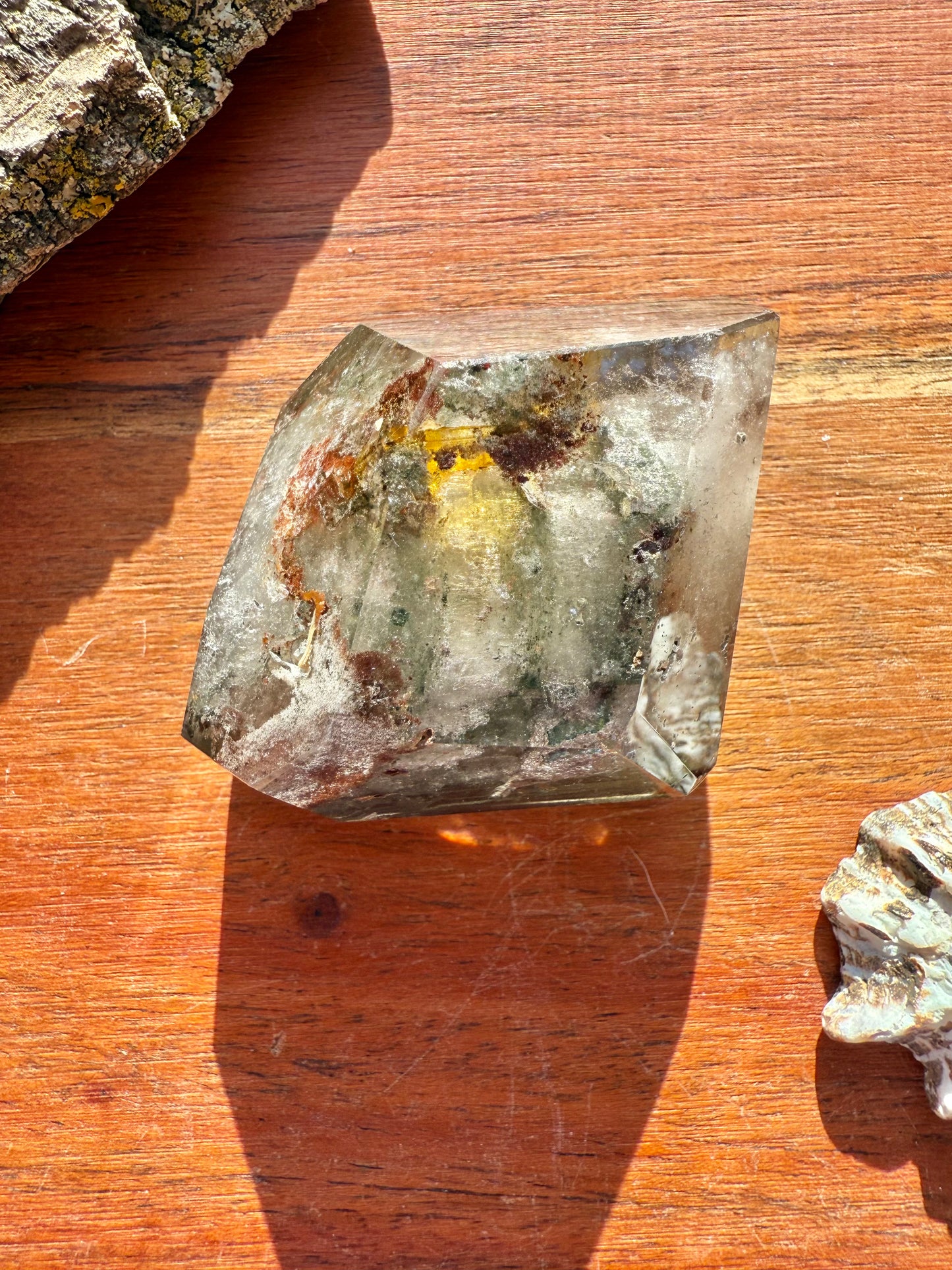 GARDEN QUARTZ FREEFORM