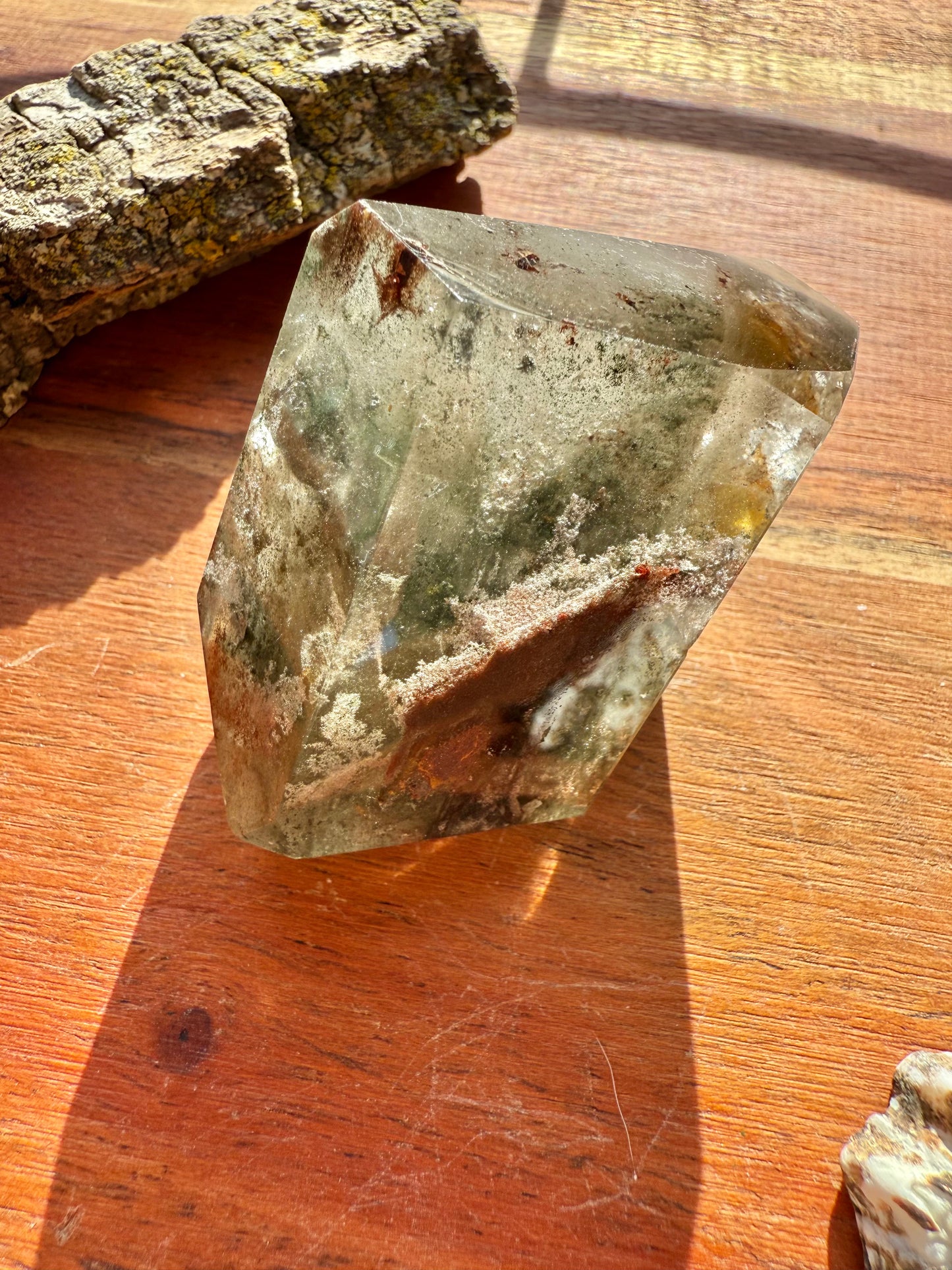 GARDEN QUARTZ FREEFORM