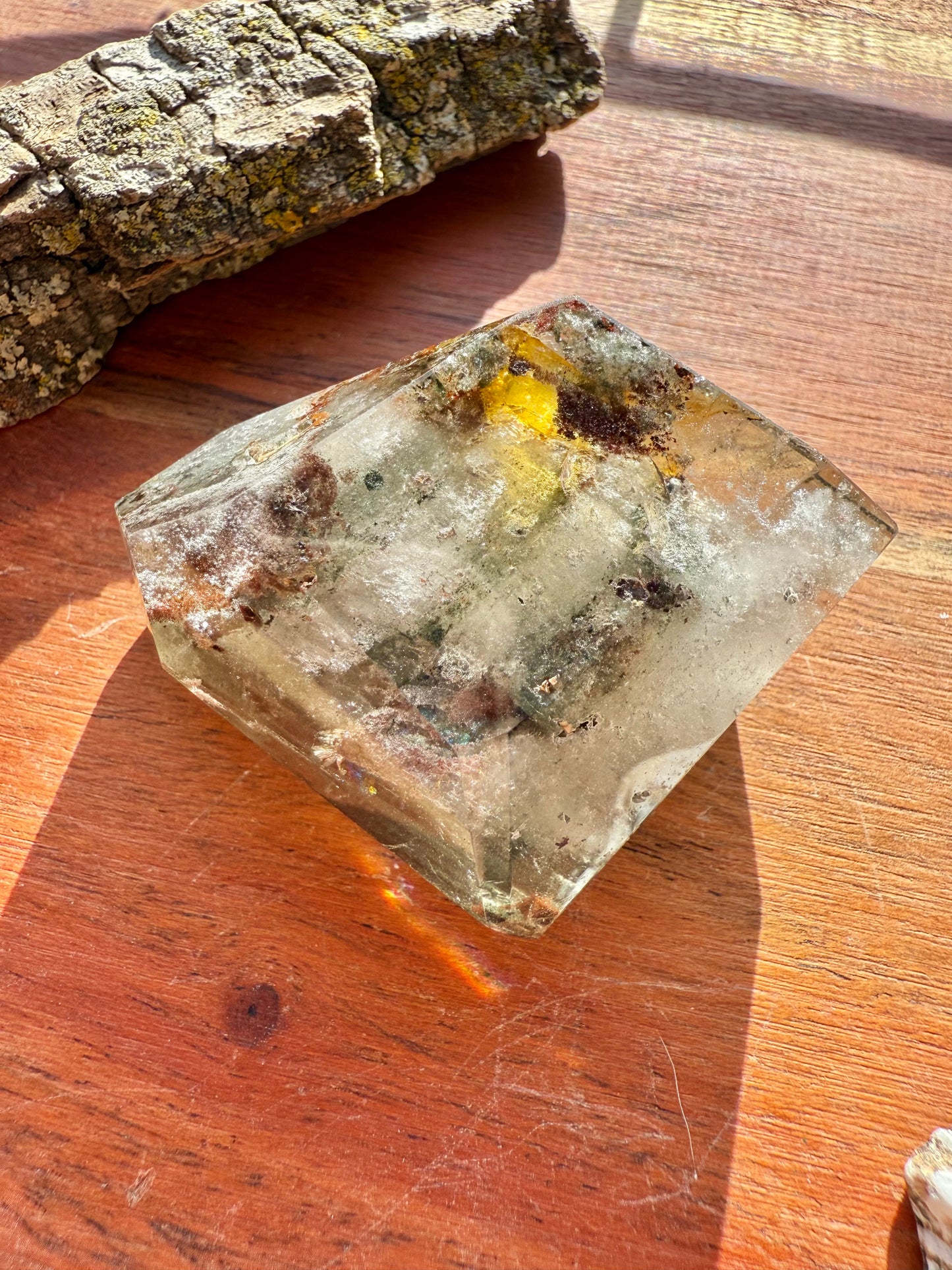 GARDEN QUARTZ FREEFORM