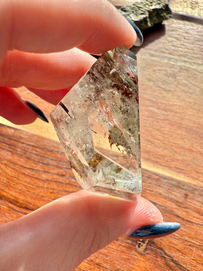 GARDEN QUARTZ FREEFORM