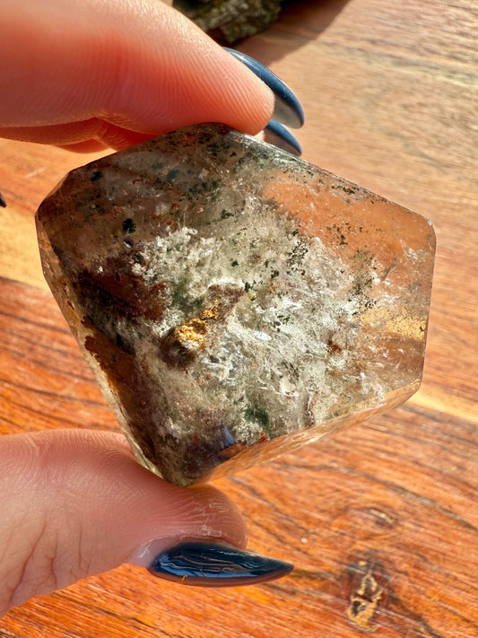 GARDEN QUARTZ FREEFORM