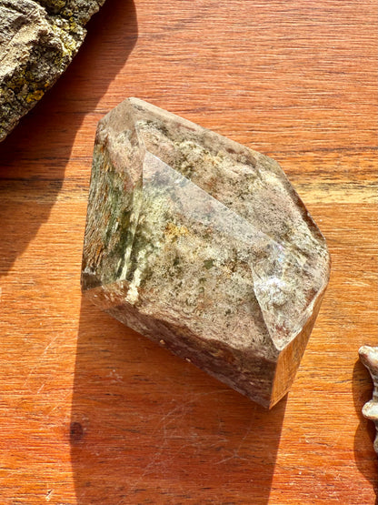 GARDEN QUARTZ FREEFORM