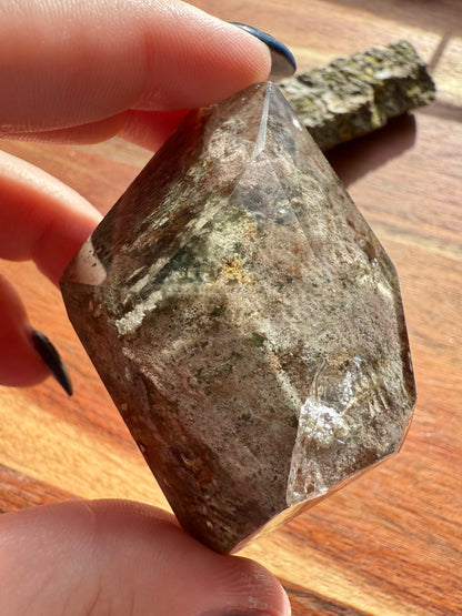 GARDEN QUARTZ FREEFORM