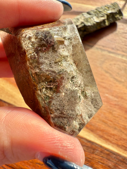 GARDEN QUARTZ FREEFORM