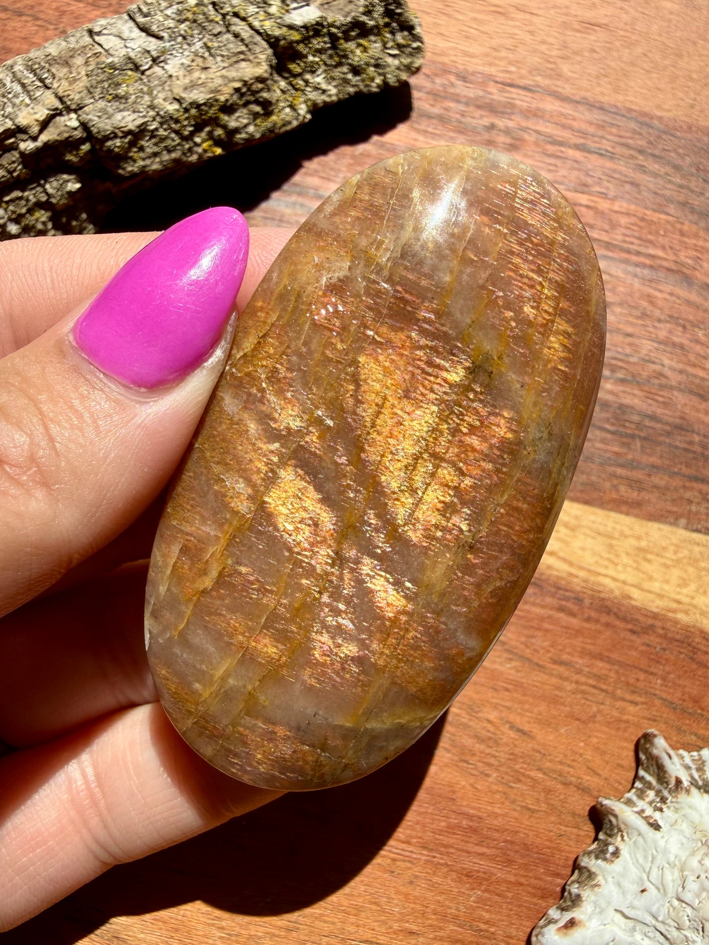 BRONZE FLASH SUNSTONE
