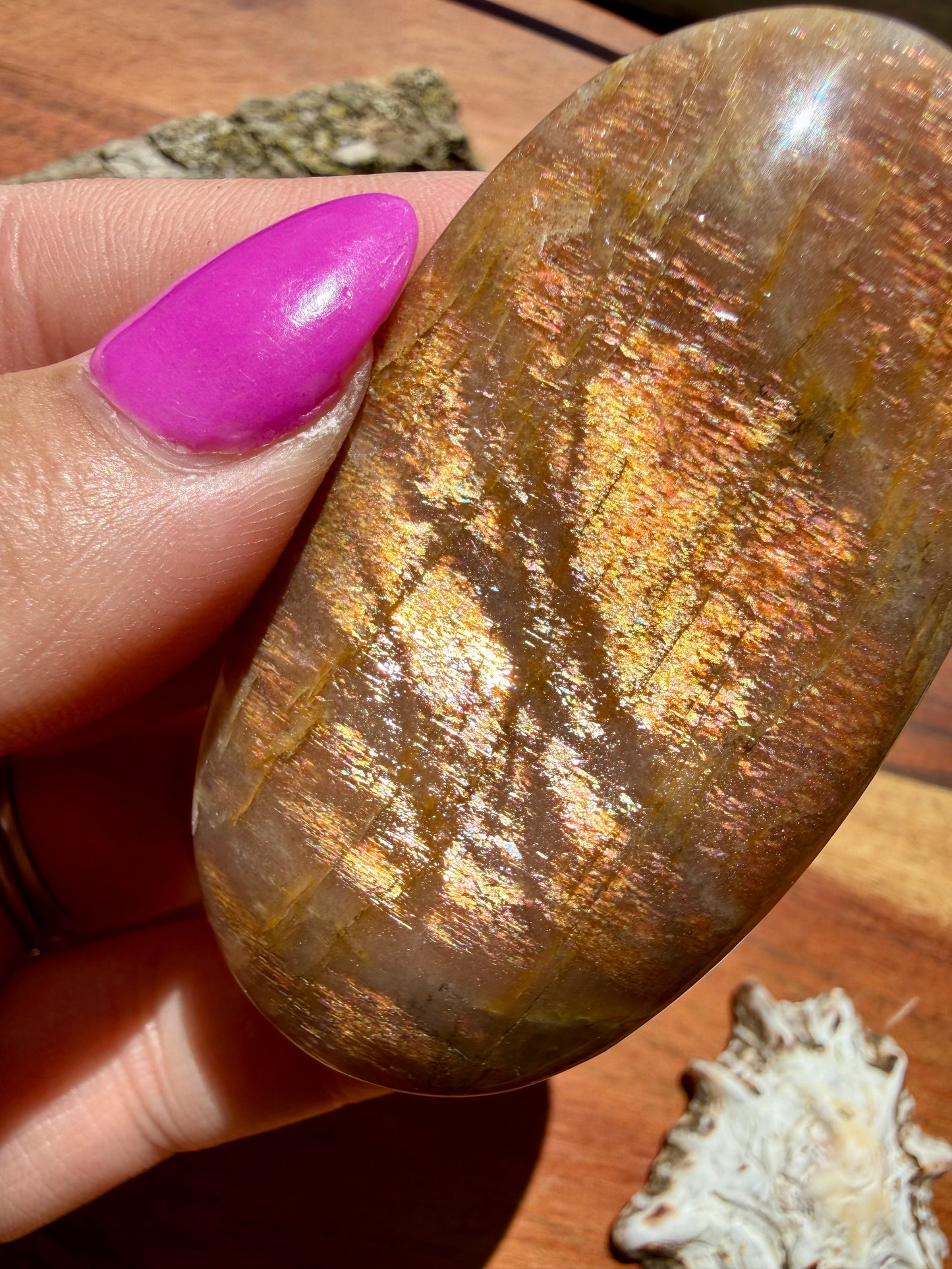 BRONZE FLASH SUNSTONE
