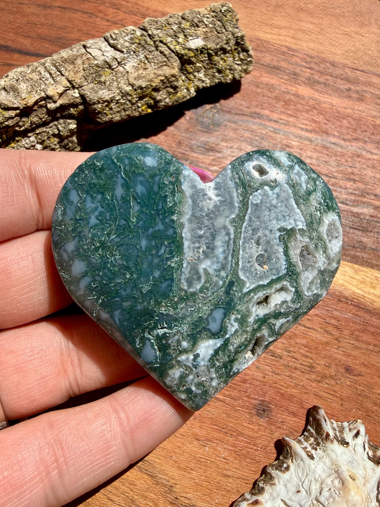 MOSS AGATE HEART