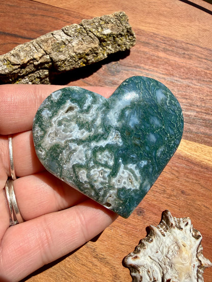 MOSS AGATE HEART