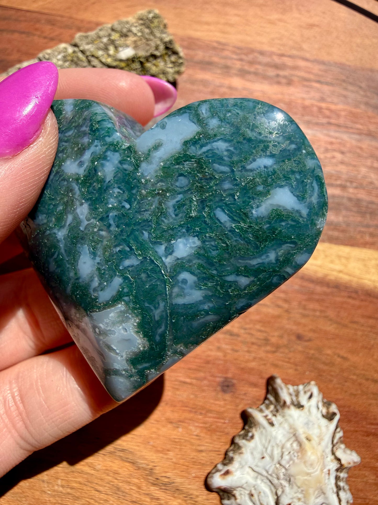 MOSS AGATE HEART