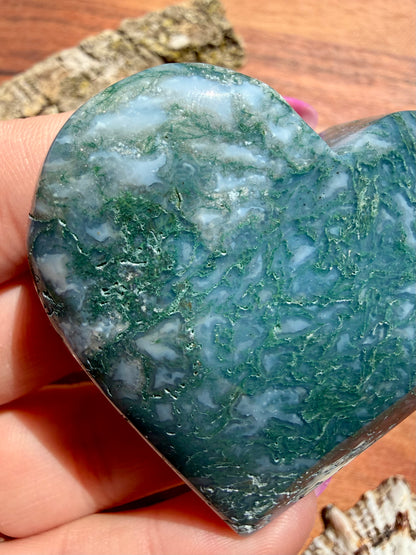 MOSS AGATE HEART