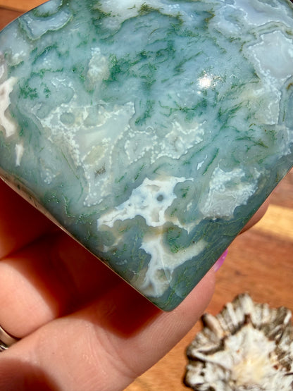 MOSS AGATE HEART