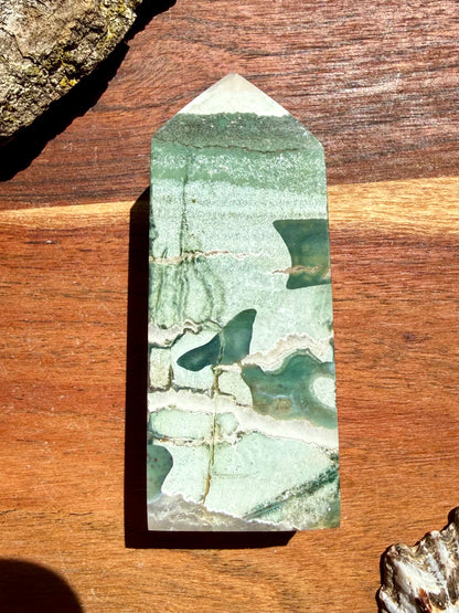 GREEN UNICORN JASPER TOWER