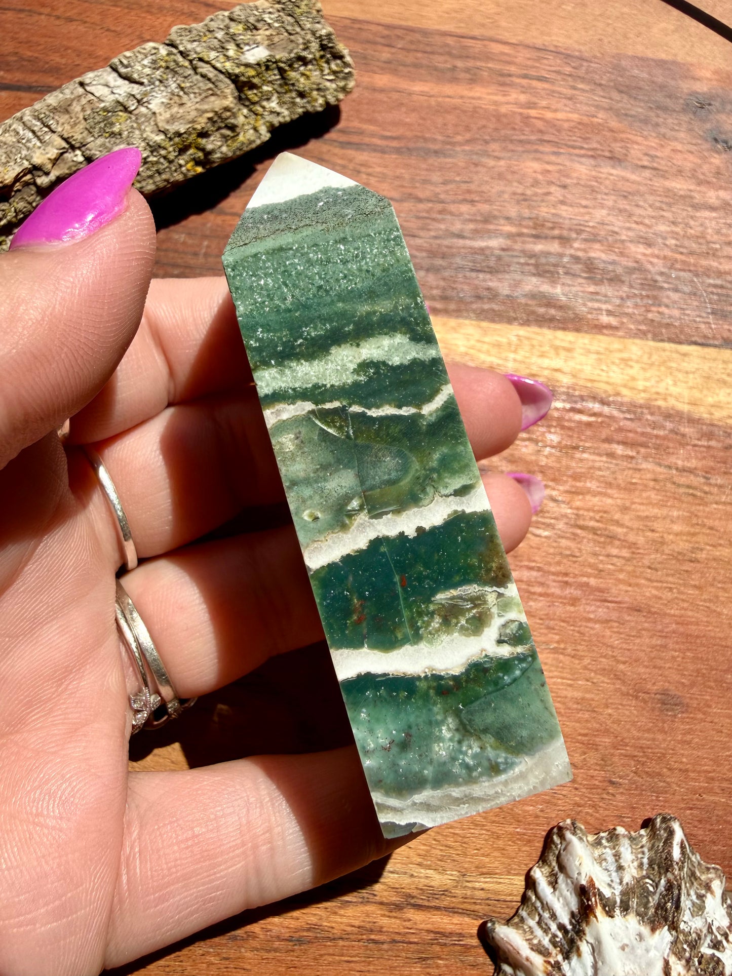 GREEN UNICORN JASPER TOWER