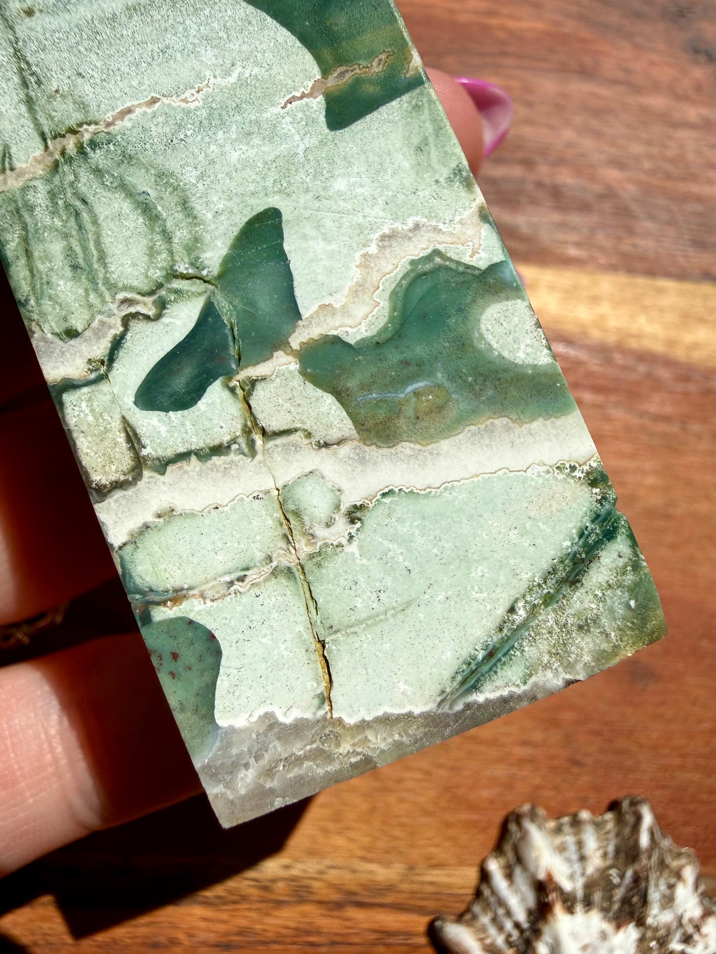 GREEN UNICORN JASPER TOWER