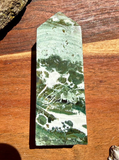 GREEN UNICORN JASPER TOWER