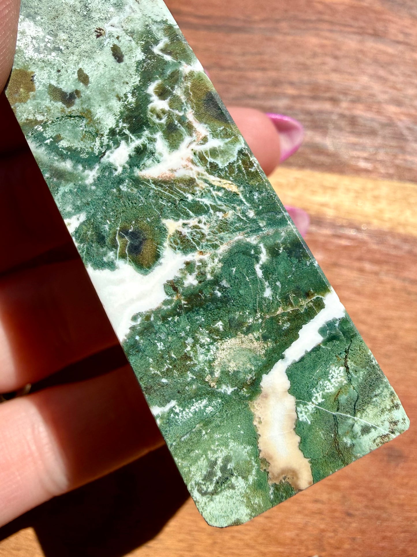 GREEN UNICORN JASPER TOWER