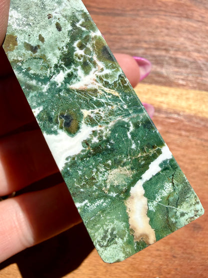 GREEN UNICORN JASPER TOWER